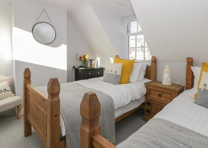 Captains * Scarborough